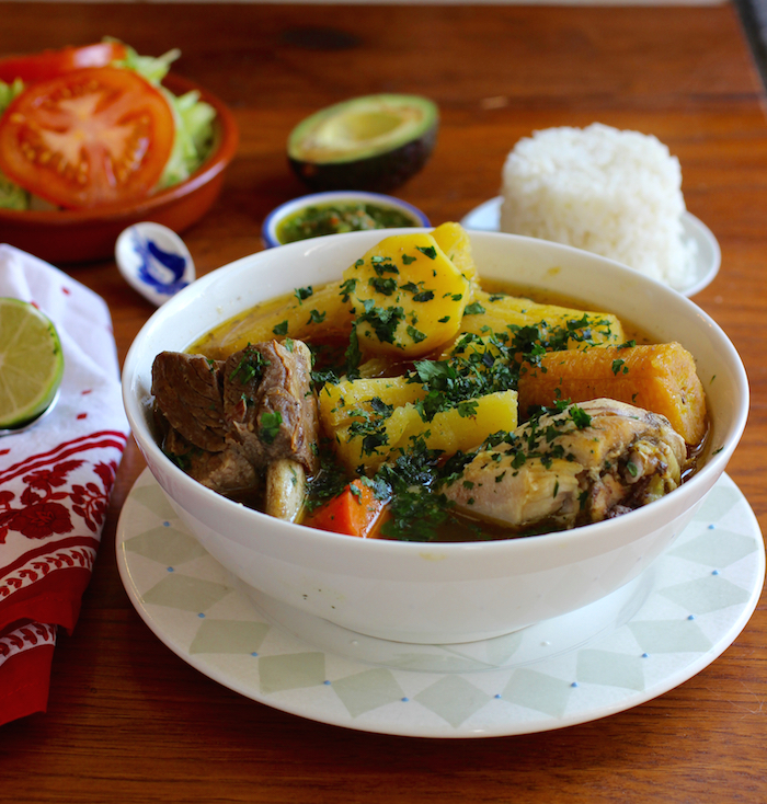 Sancocho de Pollo y Costilla de Res 2