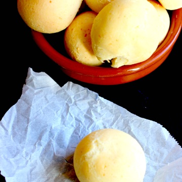 Pandebono Relleno de Bocadillo