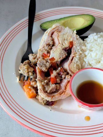 Vegetables Stuffed Chicken Roll